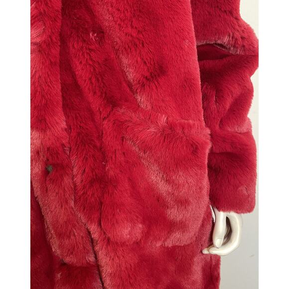 Double D Ranch Montana Chill Red Faux Fur Jacket XL NWT Banjo Burgundy Concho - Picture 8 of 14